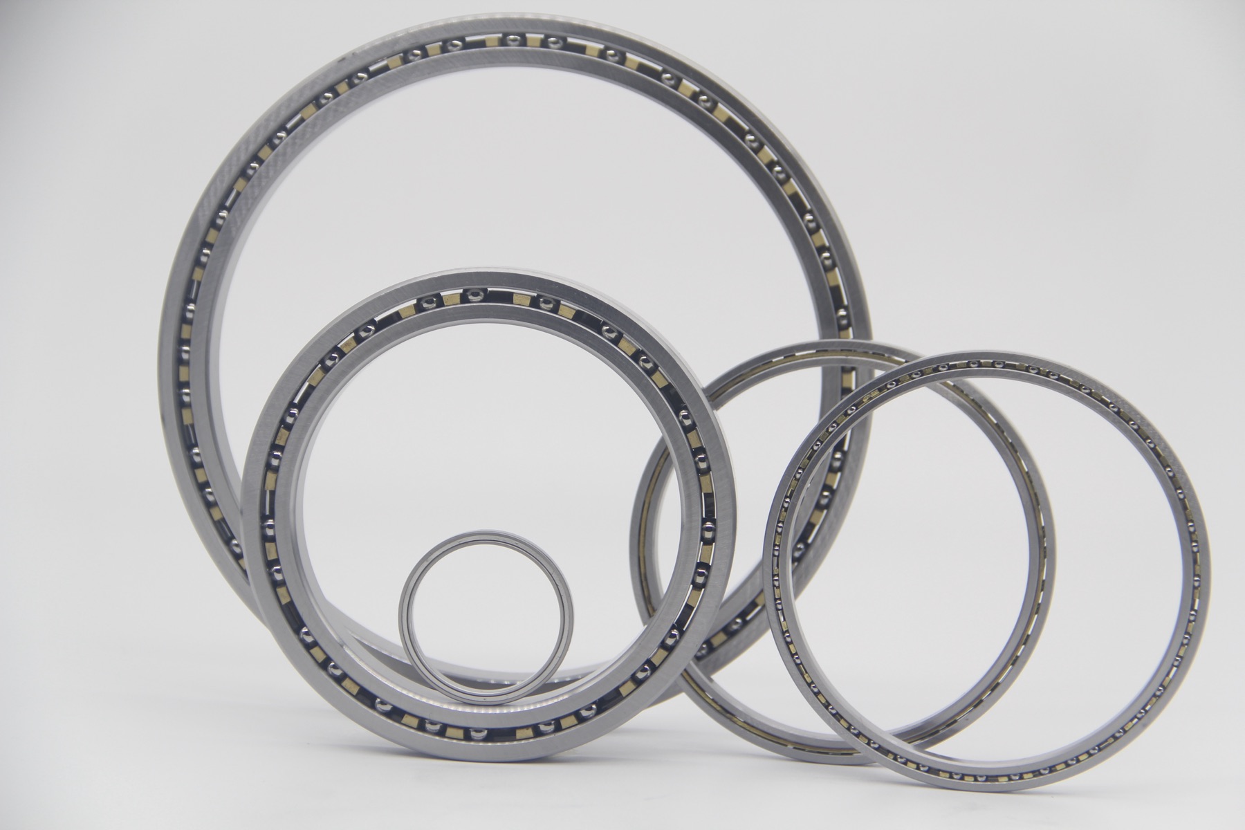 PRIUS thin section bearing range